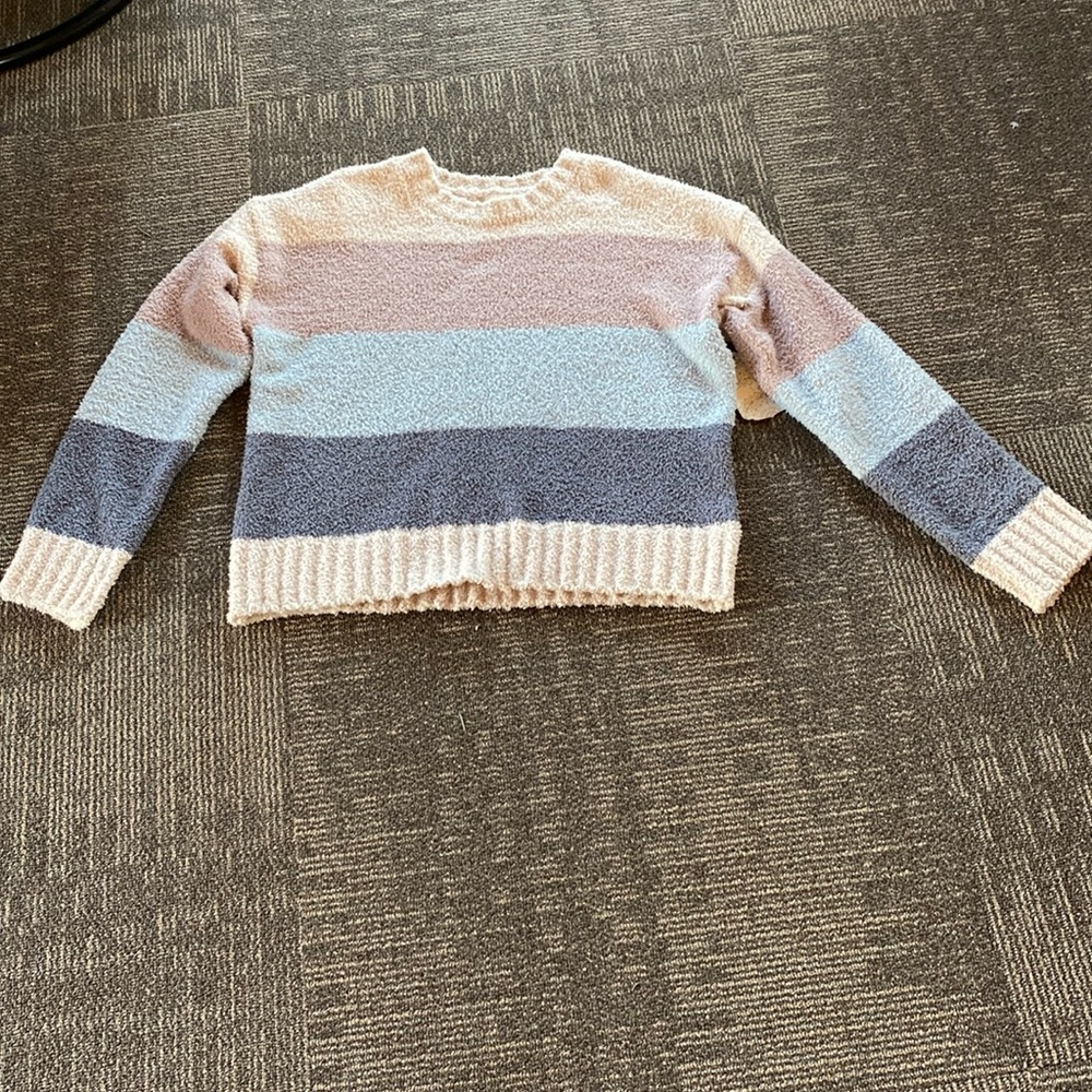 Stripes sweater in tan pink and blue